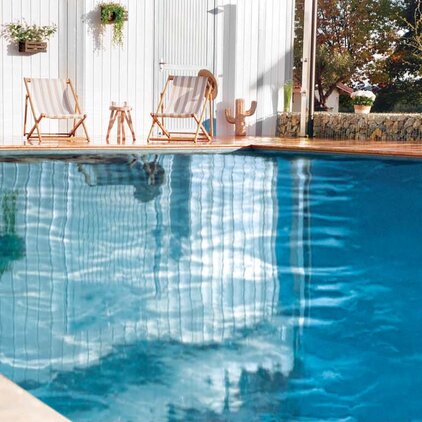 Visuel - Créer sa piscine du sol à la margelle