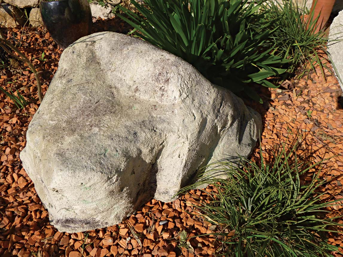 Fabriquer un faux rocher pour un bassin de jardin